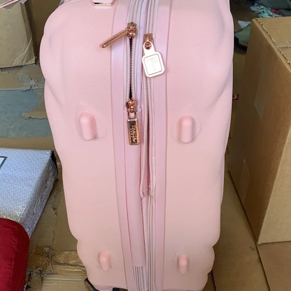 Thalia Sodi Pink Travel Bag - Picture 5 of 6